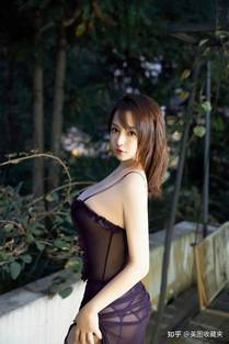 震耳欲聋海报