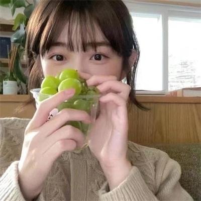 热门明星易烊千玺